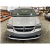 Image 6 : PARKSVILLE - 2017 DODGE GRAND CARAVAN GREY 200636 KMS - D607471