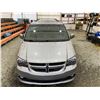 Image 7 : PARKSVILLE - 2017 DODGE GRAND CARAVAN GREY 200636 KMS - D607471
