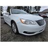 Image 5 : DUNCAN - 2011 CHRYSLER 200 WHITE 159343 KMS - D565550