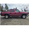 Image 7 : DUNCAN - 2004 CHEVROLET AVALANCHE RED 399265 KMS - D323046