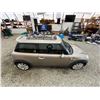 Image 13 : PARKSVILLE - 2009 MINI COOPER GOLD 115082 KMS - BW81574