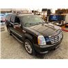 Image 10 : PARKSVILLE - 2008 CADILLAC ESCALADE BLACK 228592 KMS - D260212
