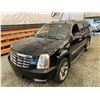 Image 4 : PARKSVILLE - 2008 CADILLAC ESCALADE BLACK 228592 KMS - D260212