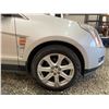 Image 25 : PARKSVILLE - 2010 CADILLAC SRX SILVER 309742 KMS - D588244
