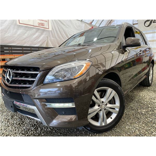 PARKSVILLE - 2015 MERCEDES-BENZ ML-CLASS BROWN 136614 KMS - D613676