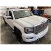Image 10 : PARKSVILLE - 2017 GMC SIERRA WHITE 197024 KMS - D477404