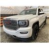 Image 3 : PARKSVILLE - 2017 GMC SIERRA WHITE 197024 KMS - D477404