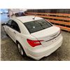 Image 22 : PARKSVILLE - 2014 CHRYSLER 200 WHITE 198909 KMS - D197030