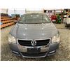 Image 6 : PARKSVILLE - 2009 VOLKSWAGEN EOS GREY 176196 KMS - D005039