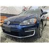Image 2 : PARKSVILLE - 2016 VW E GOLF BLUE 82835 KMS - D915011