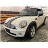 Image 2 : PARKSVILLE - 2010 MINI COOPER WHITE 164466 KMS - DZ63100
