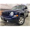 Image 1 : PARKSVILLE - 2012 JEEP PATRIOT BLUE 204143 KMS - B667298