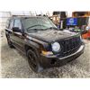 Image 9 : PARKSVILLE - 2008 JEEP PATRIOT BLACK 357059 KMS - D631685