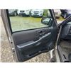 Image 31 : DUNCAN - 2005 CHEVROLET BLAZER SILVER  186253 KMS - D109093