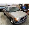 Image 10 : PARKSVILLE - 2000 GMC SIERRA GOLD 347025 KMS - B282893