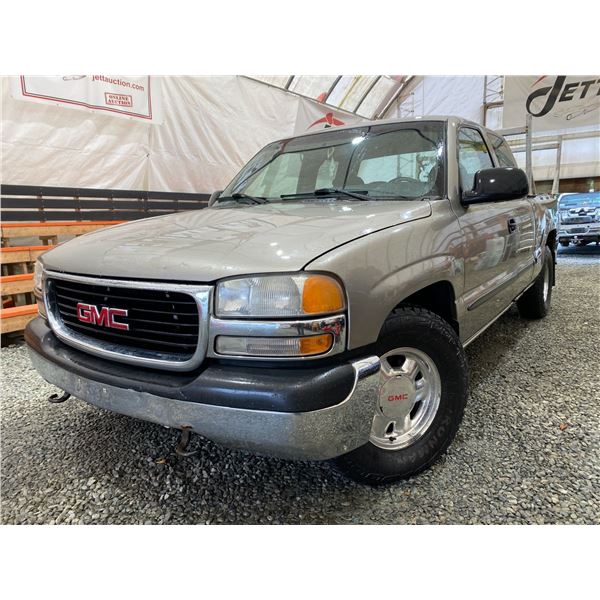 PARKSVILLE - 2000 GMC SIERRA GOLD 347025 KMS - B282893