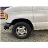 Image 31 : PARKSVILLE - 2003 FORD E-150 WHITE 298151 KMS - DA09985