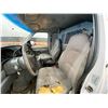 Image 43 : PARKSVILLE - 2003 FORD E-150 WHITE 298151 KMS - DA09985