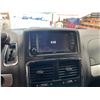 Image 49 : PARKSVILLE - 2017 DODGE GRAND CARAVAN GREY 200636 KMS - D607471