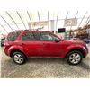 Image 11 : PARKSVILLE - 2012 FORD ESCAPE RED 286450 KMS - BB07697