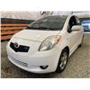 Image 3 : PARKSVILLE - 2007 TOYOTA YARIS WHITE 297753 KMS - B078877
