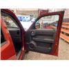 Image 37 : PARKSVILLE - 2007 DODGE NITRO ORANGE 216187 KMS - B589959