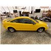 Image 12 : PARKSVILLE - 2005 CHEVROLET COBALT YELLOW 176324 KMS - B631808