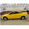 Image 23 : PARKSVILLE - 2005 CHEVROLET COBALT YELLOW 176324 KMS - B631808