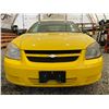 Image 5 : PARKSVILLE - 2005 CHEVROLET COBALT YELLOW 176324 KMS - B631808