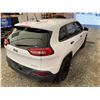 Image 16 : PARKSVILLE - 2014 JEEP CHEROKEE WHITE 165001 KMS - P302629