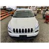 Image 7 : PARKSVILLE - 2014 JEEP CHEROKEE WHITE 165001 KMS - P302629