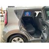 Image 40 : PARKSVILLE - 2014 KIA SOUL GREY 219798 KMS - D036189