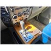Image 38 : DUNCAN - 2005 INFINITI QX56 WHITE 239999 KMS - P803513