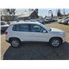 Image 8 : DUNCAN - 2011 VOLKSWAGEN TIGUAN WHITE  216714 KMS - J510430
