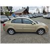 Image 8 : DUNCAN - 2010 KIA RIO GOLD  247962 KMS - D691489