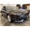 Image 8 : PARKSVILLE - 2019 FORD FUSION BLACK 177760 KMS "REPO" - J155649