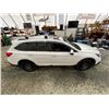 Image 13 : PARKSVILLE - 2018 SUBARU OUTBACK WHITE 143666 KMS - D223227