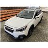 Image 4 : PARKSVILLE - 2018 SUBARU OUTBACK WHITE 143666 KMS - D223227
