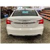 Image 18 : PARKSVILLE - 2014 CHRYSLER 200 WHITE 198909 KMS - D197030