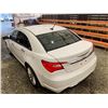 Image 22 : PARKSVILLE - 2014 CHRYSLER 200 WHITE 198909 KMS - D197030