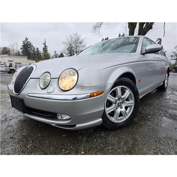 DUNCAN - 2003 JAGUAR S-TYPE SILVER 215937 KMS - JM82656