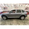 Image 23 : PARKSVILLE - 2004 PORSCHE CAYENNE GREY 206787 KMS - PA63513