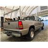 Image 14 : PARKSVILLE - 2000 GMC SIERRA GOLD 347025 KMS - B282893
