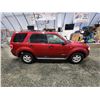 Image 12 : PARKSVILLE - 2008 FORD ESCAPE, RED, 300656 KMS, FRONT WHEEL DRIVE. - DB11634