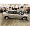 Image 12 : PARKSVILLE - 2012 HONDA CIVIC GREY 319590 KMS - P008937
