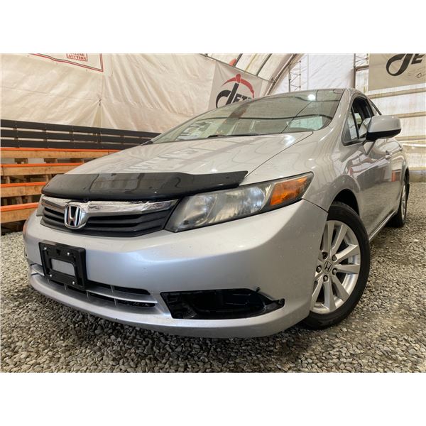 PARKSVILLE - 2012 HONDA CIVIC GREY 319590 KMS - P008937