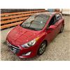 Image 4 : PARKSVILLE - 2016 HYUNDAI ELANTRA RED 181627 KMS - B336472