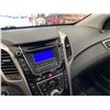 Image 54 : PARKSVILLE - 2016 HYUNDAI ELANTRA RED 181627 KMS - B336472