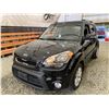 Image 3 : PARKSVILLE - 2013 KIA SOUL BLACK 155608 KMS - D638666