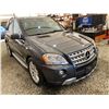Image 9 : PARKSVILLE - 2011 MERCEDES-BENZ M-CLASS GREY 158461 KMS - D629736